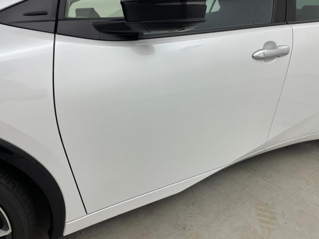 プリウス Ｚ　純正１２．３型ナビ　全周囲カメラ　レザーシート　シートヒーター　エアシート　パワーシート　パワーバックドア　置くだけ充電　デジタルインナーミラー　前後ドラレコ　ＢＳＭ　ビルトインＥＴＣ２．０　禁煙車（65枚目）