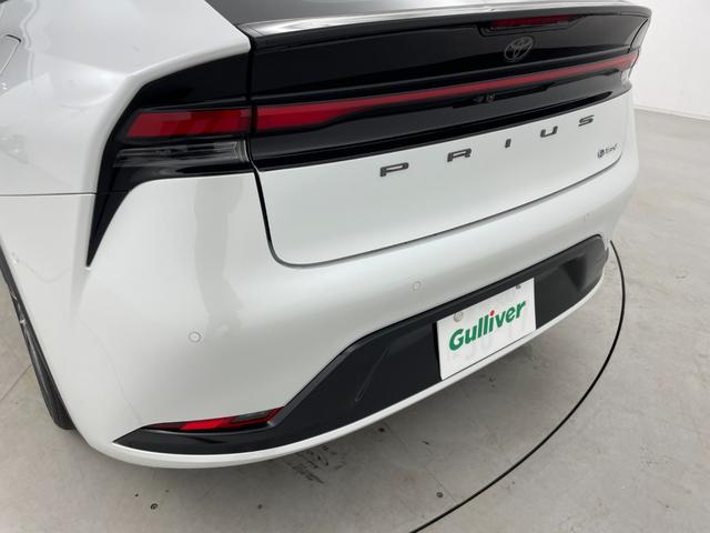 プリウス Ｚ　純正１２．３型ナビ　全周囲カメラ　レザーシート　シートヒーター　エアシート　パワーシート　パワーバックドア　置くだけ充電　デジタルインナーミラー　前後ドラレコ　ＢＳＭ　ビルトインＥＴＣ２．０　禁煙車（68枚目）