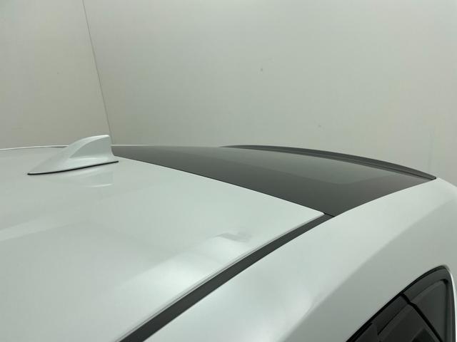 プリウス Ｚ　純正１２．３型ナビ　全周囲カメラ　レザーシート　シートヒーター　エアシート　パワーシート　パワーバックドア　置くだけ充電　デジタルインナーミラー　前後ドラレコ　ＢＳＭ　ビルトインＥＴＣ２．０　禁煙車（73枚目）