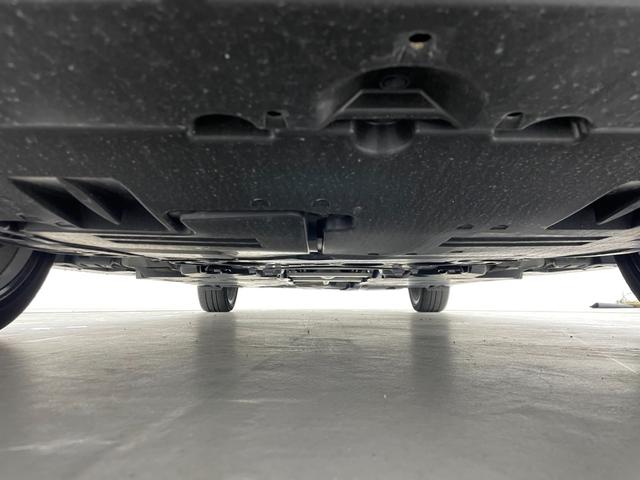 プリウス Ｚ　純正１２．３型ナビ　全周囲カメラ　レザーシート　シートヒーター　エアシート　パワーシート　パワーバックドア　置くだけ充電　デジタルインナーミラー　前後ドラレコ　ＢＳＭ　ビルトインＥＴＣ２．０　禁煙車（76枚目）