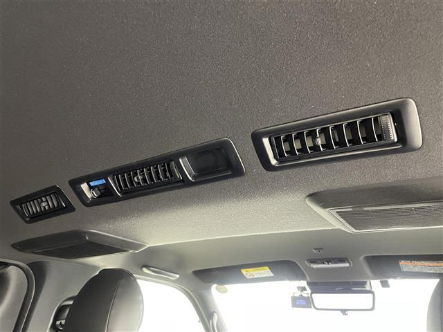 ハイエースバン スーパーＧＬ　ダーク　プライムＩＩ　パノラミックビューモニター　デジタルインナーミラー　クリアランスソナー　トヨタセーフティーセンス　前後ドライブレコーダー　パーキングサポートブレーキ　レーンキープアシスト　ＥＴＣ　プッシュスタート（27枚目）