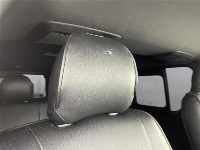 ハイエースバン スーパーＧＬ　ダーク　プライムＩＩ　パノラミックビューモニター　デジタルインナーミラー　クリアランスソナー　トヨタセーフティーセンス　前後ドライブレコーダー　パーキングサポートブレーキ　レーンキープアシスト　ＥＴＣ　プッシュスタート（29枚目）