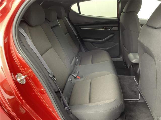 ＭＡＺＤＡ３ファストバック １５Ｓツーリング　純正８．８型ナビ　３６０度ビューモニター　ドライバーモニタリング　衝突軽減ブレーキ　アダプティブクルーズコントロール　ヘッドアップディスプレイ　ＥＴＣ　純正前後ドライブレコーダー　スマートキー　禁煙車（35枚目）