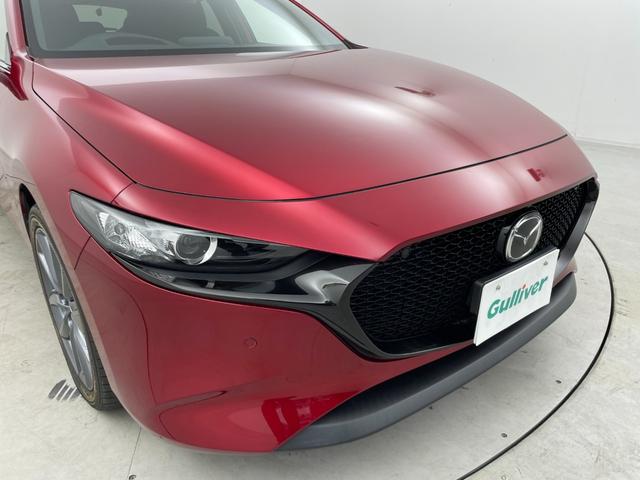 ＭＡＺＤＡ３ファストバック １５Ｓツーリング　純正８．８型ナビ　３６０度ビューモニター　ドライバーモニタリング　衝突軽減ブレーキ　アダプティブクルーズコントロール　ヘッドアップディスプレイ　ＥＴＣ　純正前後ドライブレコーダー　スマートキー　禁煙車（54枚目）