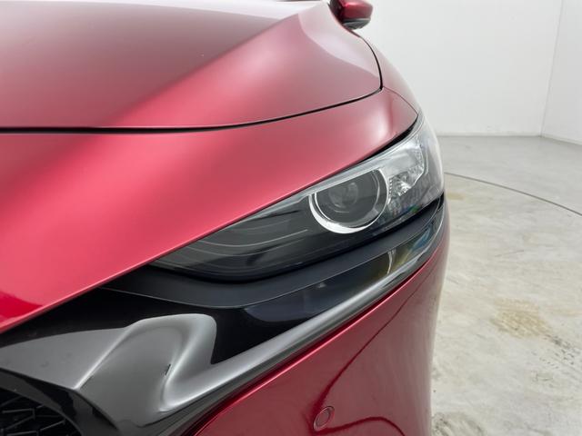 ＭＡＺＤＡ３ファストバック １５Ｓツーリング　純正８．８型ナビ　３６０度ビューモニター　ドライバーモニタリング　衝突軽減ブレーキ　アダプティブクルーズコントロール　ヘッドアップディスプレイ　ＥＴＣ　純正前後ドライブレコーダー　スマートキー　禁煙車（60枚目）