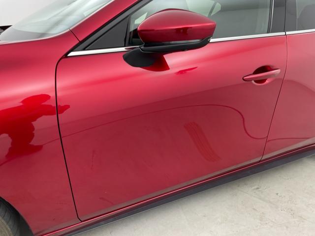 ＭＡＺＤＡ３ファストバック １５Ｓツーリング　純正８．８型ナビ　３６０度ビューモニター　ドライバーモニタリング　衝突軽減ブレーキ　アダプティブクルーズコントロール　ヘッドアップディスプレイ　ＥＴＣ　純正前後ドライブレコーダー　スマートキー　禁煙車（63枚目）