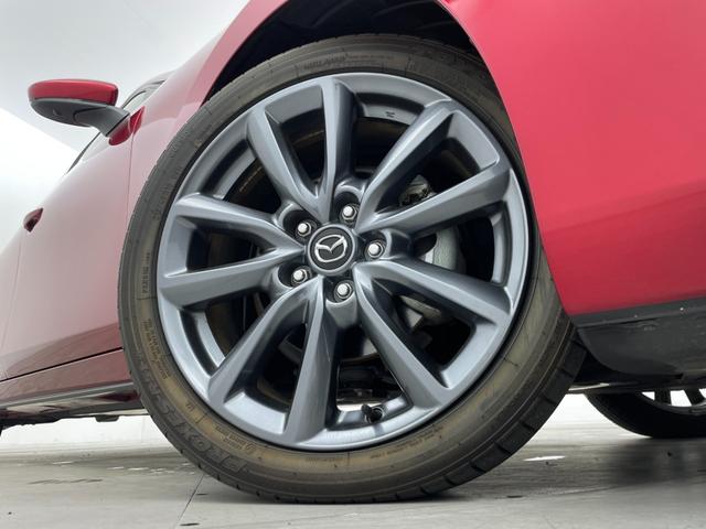 ＭＡＺＤＡ３ファストバック １５Ｓツーリング　純正８．８型ナビ　３６０度ビューモニター　ドライバーモニタリング　衝突軽減ブレーキ　アダプティブクルーズコントロール　ヘッドアップディスプレイ　ＥＴＣ　純正前後ドライブレコーダー　スマートキー　禁煙車（71枚目）