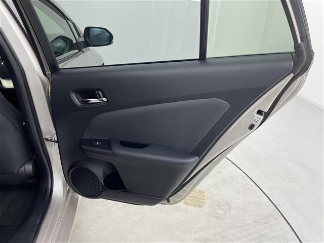 プリウス Ｓセーフティプラス　アルパイン９インチＳＤナビ　バックカメラ　パーキングアシスト　インテリジェントクリアランスソナー　トヨタセーフティセンス　カラーヘッドアップディスプレイ　ＬＥＤヘッドランプ　プッシュスタート　禁煙車（41枚目）