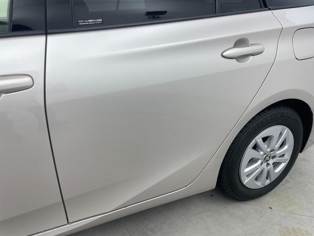 プリウス Ｓセーフティプラス　アルパイン９インチＳＤナビ　バックカメラ　パーキングアシスト　インテリジェントクリアランスソナー　トヨタセーフティセンス　カラーヘッドアップディスプレイ　ＬＥＤヘッドランプ　プッシュスタート　禁煙車（66枚目）