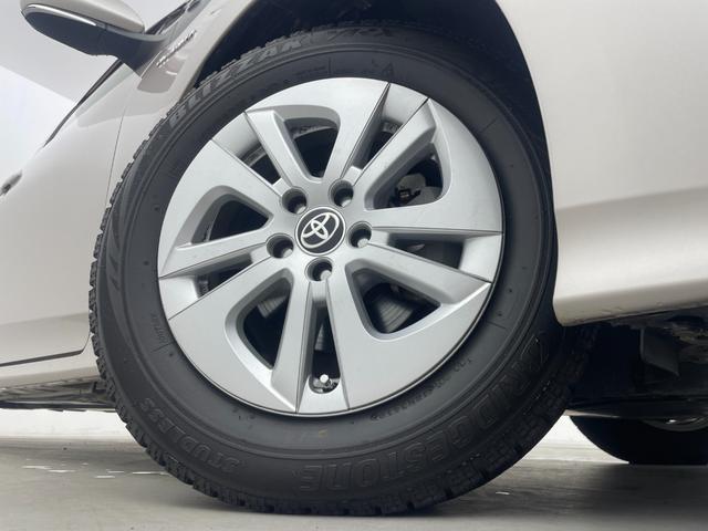 プリウス Ｓセーフティプラス　アルパイン９インチＳＤナビ　バックカメラ　パーキングアシスト　インテリジェントクリアランスソナー　トヨタセーフティセンス　カラーヘッドアップディスプレイ　ＬＥＤヘッドランプ　プッシュスタート　禁煙車（75枚目）