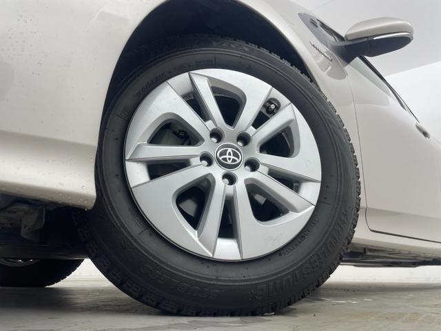 プリウス Ｓセーフティプラス　アルパイン９インチＳＤナビ　バックカメラ　パーキングアシスト　インテリジェントクリアランスソナー　トヨタセーフティセンス　カラーヘッドアップディスプレイ　ＬＥＤヘッドランプ　プッシュスタート　禁煙車（76枚目）