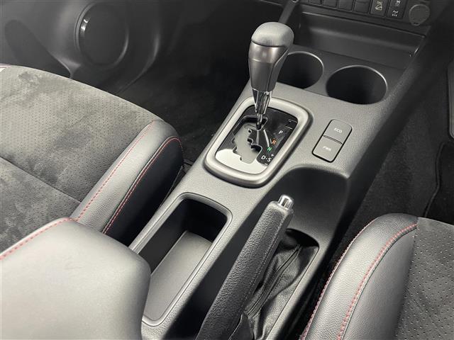 最新ナビ（フルセグ・ワンセグ・ＤＶＤ再生）・カロッツェリア・アルパイン・イクリプスのカーナビを取扱しており、バックカメラ（バックモニター）・後席モニター（フリップダウンモニター）の取付も可能です。