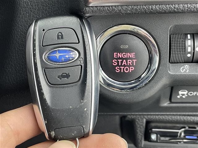 フォレスター Ｘ－ブレイク　カラーアクセント仕様　前席パワーシート　パワーリヤゲート　アドバンスドセイフティパッケージ　プッシュスタート　純正７インチナビ　バックカメラ　全席シートヒーター　ルーフレール　アイサイト　ＬＥＤヘッドライト　４ＷＤ　禁煙車（7枚目）