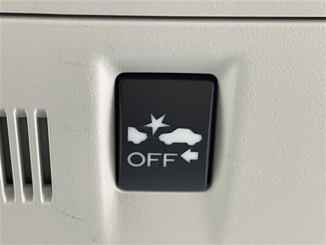 フォレスター Ｘ－ブレイク　カラーアクセント仕様　前席パワーシート　パワーリヤゲート　アドバンスドセイフティパッケージ　プッシュスタート　純正７インチナビ　バックカメラ　全席シートヒーター　ルーフレール　アイサイト　ＬＥＤヘッドライト　４ＷＤ　禁煙車（11枚目）