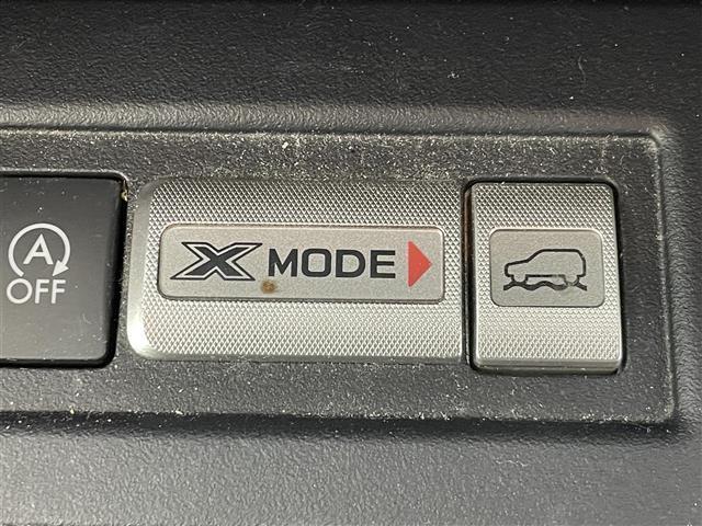 フォレスター Ｘ－ブレイク　カラーアクセント仕様　前席パワーシート　パワーリヤゲート　アドバンスドセイフティパッケージ　プッシュスタート　純正７インチナビ　バックカメラ　全席シートヒーター　ルーフレール　アイサイト　ＬＥＤヘッドライト　４ＷＤ　禁煙車（14枚目）