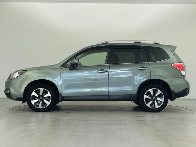 フォレスター Ｘ－ブレイク　カラーアクセント仕様　前席パワーシート　パワーリヤゲート　アドバンスドセイフティパッケージ　プッシュスタート　純正７インチナビ　バックカメラ　全席シートヒーター　ルーフレール　アイサイト　ＬＥＤヘッドライト　４ＷＤ　禁煙車（49枚目）