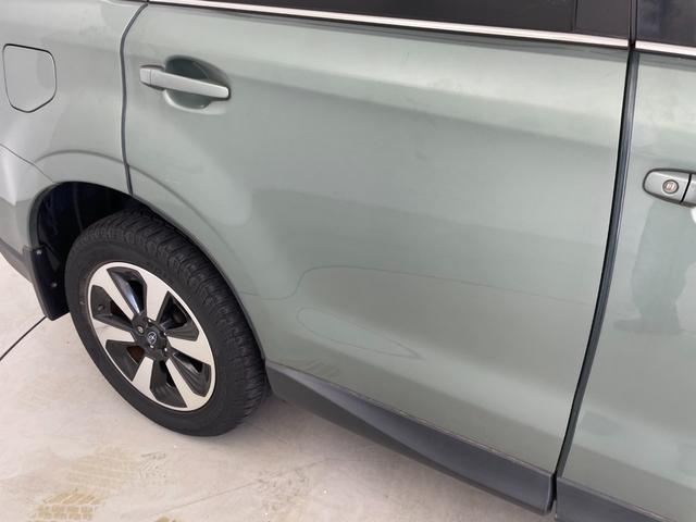 フォレスター Ｘ－ブレイク　カラーアクセント仕様　前席パワーシート　パワーリヤゲート　アドバンスドセイフティパッケージ　プッシュスタート　純正７インチナビ　バックカメラ　全席シートヒーター　ルーフレール　アイサイト　ＬＥＤヘッドライト　４ＷＤ　禁煙車（58枚目）