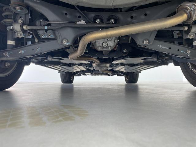 フォレスター Ｘ－ブレイク　カラーアクセント仕様　前席パワーシート　パワーリヤゲート　アドバンスドセイフティパッケージ　プッシュスタート　純正７インチナビ　バックカメラ　全席シートヒーター　ルーフレール　アイサイト　ＬＥＤヘッドライト　４ＷＤ　禁煙車（77枚目）