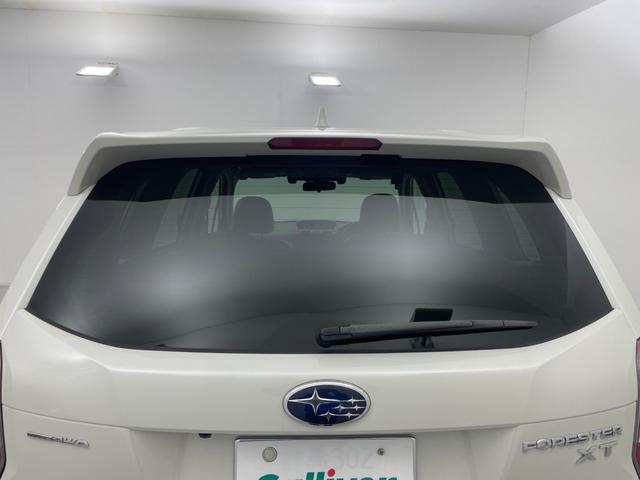 ヘッドライト専用ガラスコーティング『ヘッドライトコート』はガラス被膜で黄ばみなどの表面劣化の予防や発止効果で汚れの付着を抑制する効果が期待できます。