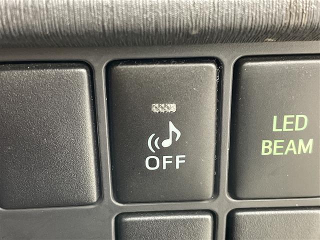 プリウス Sツーリングセレクション・G’s アルパイン9型ナビ バックカメラ フルセグTV 前後ドラレコ ETC LEDヘッドライト オートライト 純正G‘sアルミホイール スマートキー 衝突被害軽減ブレーキ クリアランスソナー 禁煙車(8枚目)