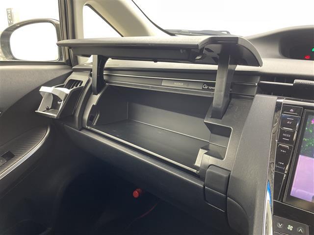 プリウス Sツーリングセレクション・G’s アルパイン9型ナビ バックカメラ フルセグTV 前後ドラレコ ETC LEDヘッドライト オートライト 純正G‘sアルミホイール スマートキー 衝突被害軽減ブレーキ クリアランスソナー 禁煙車(23枚目)