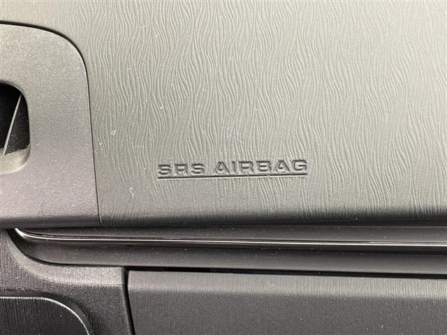 プリウス Sツーリングセレクション・G’s アルパイン9型ナビ バックカメラ フルセグTV 前後ドラレコ ETC LEDヘッドライト オートライト 純正G‘sアルミホイール スマートキー 衝突被害軽減ブレーキ クリアランスソナー 禁煙車(26枚目)