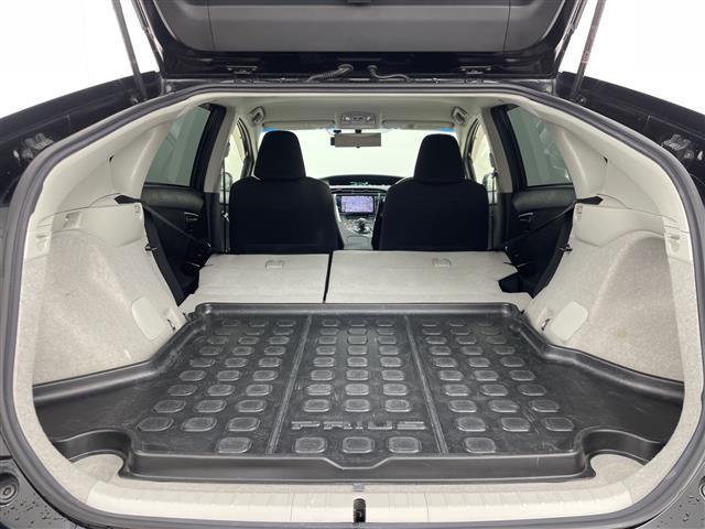 プリウス Sツーリングセレクション・G’s アルパイン9型ナビ バックカメラ フルセグTV 前後ドラレコ ETC LEDヘッドライト オートライト 純正G‘sアルミホイール スマートキー 衝突被害軽減ブレーキ クリアランスソナー 禁煙車(32枚目)