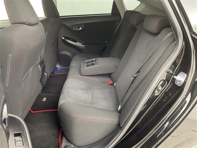 プリウス Sツーリングセレクション・G’s アルパイン9型ナビ バックカメラ フルセグTV 前後ドラレコ ETC LEDヘッドライト オートライト 純正G‘sアルミホイール スマートキー 衝突被害軽減ブレーキ クリアランスソナー 禁煙車(33枚目)