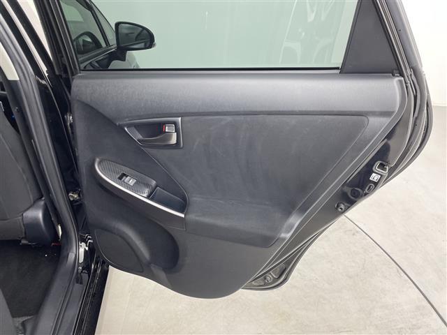 プリウス Sツーリングセレクション・G’s アルパイン9型ナビ バックカメラ フルセグTV 前後ドラレコ ETC LEDヘッドライト オートライト 純正G‘sアルミホイール スマートキー 衝突被害軽減ブレーキ クリアランスソナー 禁煙車(38枚目)