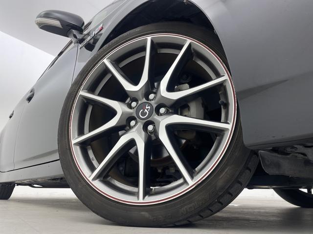 プリウス Sツーリングセレクション・G’s アルパイン9型ナビ バックカメラ フルセグTV 前後ドラレコ ETC LEDヘッドライト オートライト 純正G‘sアルミホイール スマートキー 衝突被害軽減ブレーキ クリアランスソナー 禁煙車(76枚目)