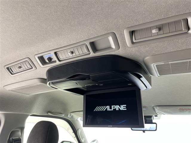 ハイエースワゴン ＧＬ　アルパイン１２．８型後席モニター　アルパイン１１型ナビ　全周囲カメラ　デジタルインナーミラー　電動スライドドア　ＬＥＤ　衝突被害軽減ブレーキ　レーンアシスト　オートライト　ＥＴＣ　ドラレコ　禁煙車（3枚目）