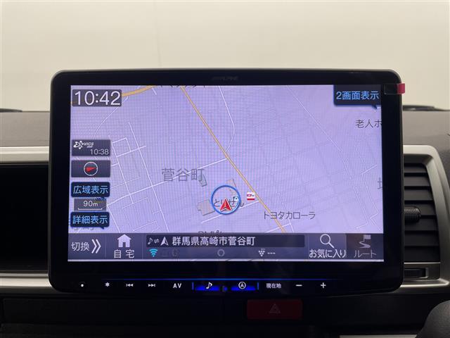 ハイエースワゴン ＧＬ　アルパイン１２．８型後席モニター　アルパイン１１型ナビ　全周囲カメラ　デジタルインナーミラー　電動スライドドア　ＬＥＤ　衝突被害軽減ブレーキ　レーンアシスト　オートライト　ＥＴＣ　ドラレコ　禁煙車（4枚目）
