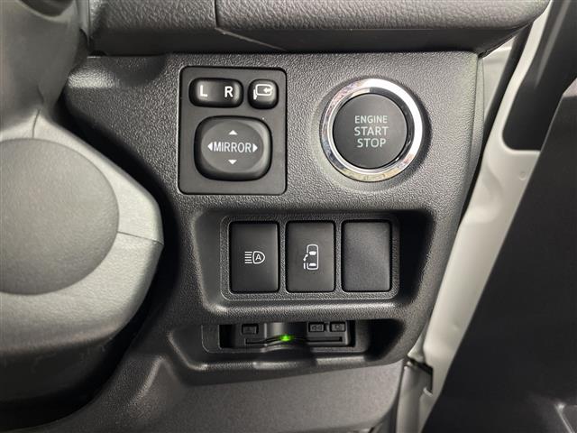 ハイエースワゴン ＧＬ　アルパイン１２．８型後席モニター　アルパイン１１型ナビ　全周囲カメラ　デジタルインナーミラー　電動スライドドア　ＬＥＤ　衝突被害軽減ブレーキ　レーンアシスト　オートライト　ＥＴＣ　ドラレコ　禁煙車（24枚目）