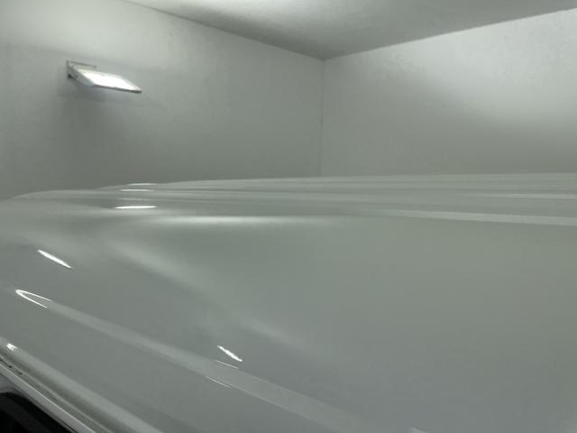 ハイエースワゴン ＧＬ　アルパイン１２．８型後席モニター　アルパイン１１型ナビ　全周囲カメラ　デジタルインナーミラー　電動スライドドア　ＬＥＤ　衝突被害軽減ブレーキ　レーンアシスト　オートライト　ＥＴＣ　ドラレコ　禁煙車（73枚目）