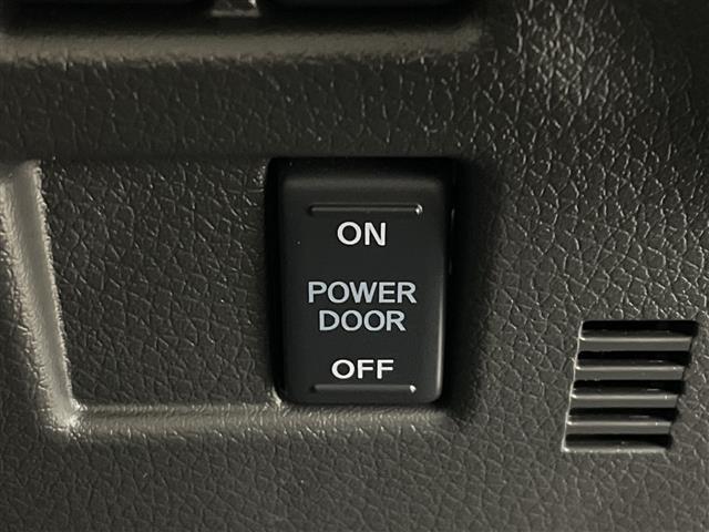 キャラバン ロンググランドプレミアムＧＸ　アルパイン１１インチナビ　全周囲カメラ　フルセグＴＶ　電動スライドドア　ＥＴＣ　ドラレコ　シートヒーター　衝突被害軽減ブレーキ　ＬＥＤヘッドライト　オートライト　横滑り防止装置　スマートキー　禁煙車（28枚目）