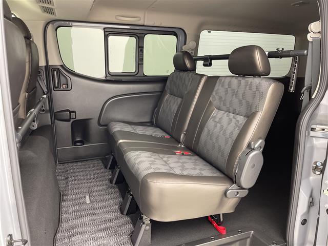 キャラバン ロンググランドプレミアムＧＸ　アルパイン１１インチナビ　全周囲カメラ　フルセグＴＶ　電動スライドドア　ＥＴＣ　ドラレコ　シートヒーター　衝突被害軽減ブレーキ　ＬＥＤヘッドライト　オートライト　横滑り防止装置　スマートキー　禁煙車（37枚目）