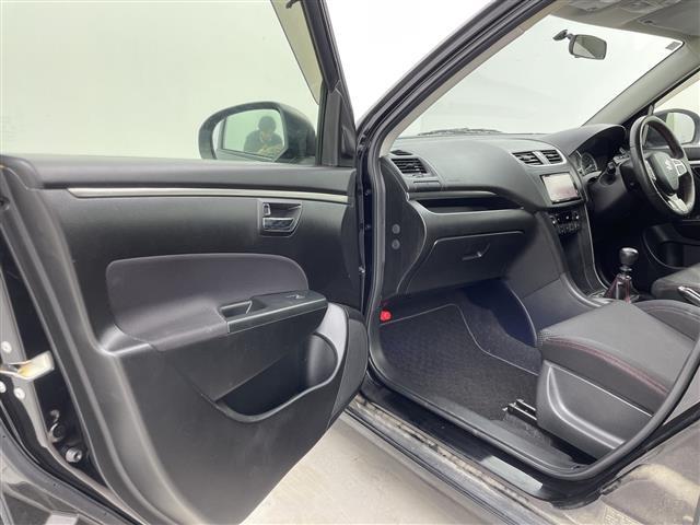 スイフトスポーツ ベースグレード 6MT ナビ ワンセグTV HIDヘッドライト オートライト スマートキー 純正アルミホイール 横滑り防止装置 スーパーチャージャー プッシュスタートボタン フォグランプ フロアマット ABS(38枚目)