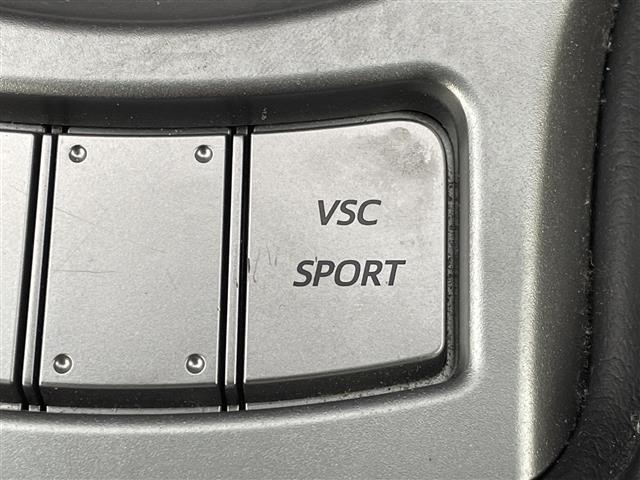 BRZ S 6速MT アルカンターラ&レザーシート ナビ フルセグTV シートヒーター ETC ドラレコ HIDヘッドライト オートライト フォグランプ スマートキー シートヒーター 純正アルミホイール 禁煙車(12枚目)