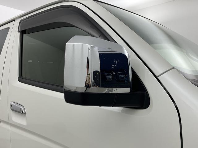 ハイエースバン スーパーＧＬ　ダーク　プライムＩＩ　４ＷＤディーゼル　両側電動スライドドア　オートハイビーム　フォグランプ　ＬＥＤ　レーンキープアシスト　クリアランスソナー　衝突被害軽減システム　ハーフレザーシート　ＭＴモード付ＡＴ　禁煙車（56枚目）