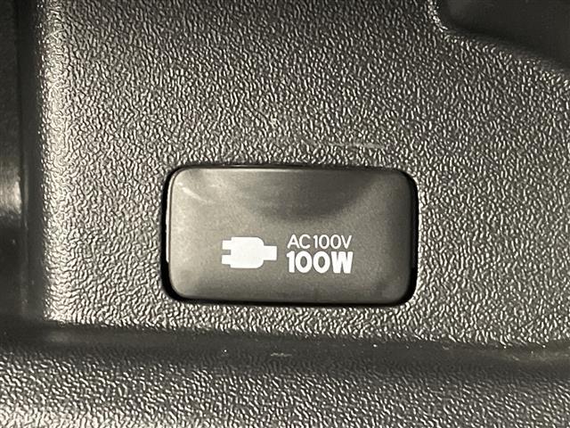 ハイエースバン スーパーＧＬ　ダーク　プライムＩＩ　ナビ　全周囲カメラ　フルセグＴＶ　両側電動スライドドア　ＥＴＣ　衝突被害軽減ブレーキ　レーンアシスト　クリアランスソナー　ＬＥＤヘッドライト　オートマチックハイビーム　ハーフレザーシート　スマートキー（15枚目）