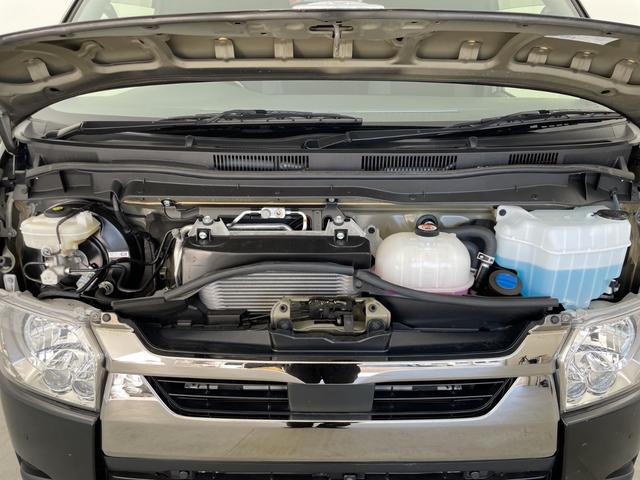 ハイエースバン スーパーＧＬ　ダーク　プライムＩＩ　ナビ　全周囲カメラ　フルセグＴＶ　両側電動スライドドア　ＥＴＣ　衝突被害軽減ブレーキ　レーンアシスト　クリアランスソナー　ＬＥＤヘッドライト　オートマチックハイビーム　ハーフレザーシート　スマートキー（78枚目）