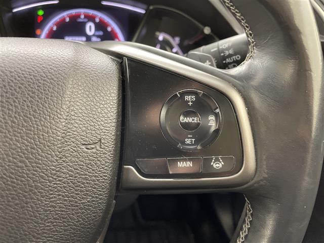 シビック ハッチバック　ホンダセンシング　純正エアロ　純正ナビ　バックカメラ　ビルトインＥＴＣ　衝突被害軽減ブレーキ　レーンアシスト　アダプティブクルーズコントロール　ＬＥＤヘッドライト　オートマチックハイビーム　シートヒーター　禁煙車（14枚目）