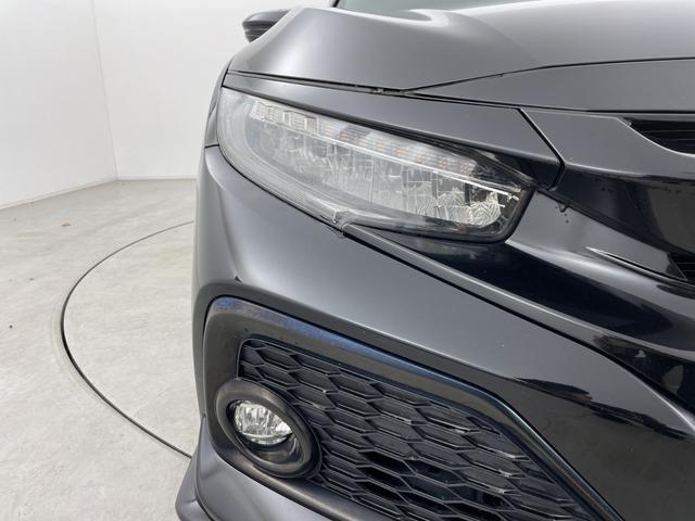 シビック ハッチバック　ホンダセンシング　純正エアロ　純正ナビ　バックカメラ　ビルトインＥＴＣ　衝突被害軽減ブレーキ　レーンアシスト　アダプティブクルーズコントロール　ＬＥＤヘッドライト　オートマチックハイビーム　シートヒーター　禁煙車（53枚目）