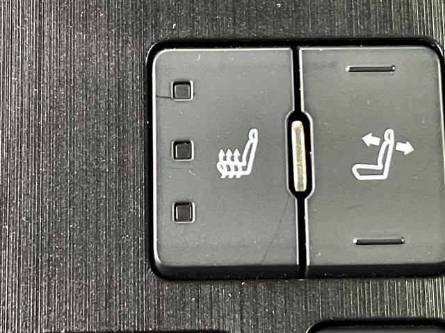 ＥＳ ＥＳ３００ｈ　グレイスフルエスコート　純正１２．３型ナビ　全周囲カメラ　電子ミラー　純正１８インチスパッタリング塗装ホイール　本革巻きステアリング　クリムゾン＆ブラック本革シート　ＥＴＣ２．０　ドラレコ　レクサスセーフティシステム＋　禁煙（13枚目）