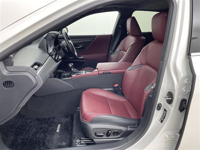 ＥＳ ＥＳ３００ｈ　グレイスフルエスコート　純正１２．３型ナビ　全周囲カメラ　電子ミラー　純正１８インチスパッタリング塗装ホイール　本革巻きステアリング　クリムゾン＆ブラック本革シート　ＥＴＣ２．０　ドラレコ　レクサスセーフティシステム＋　禁煙（35枚目）