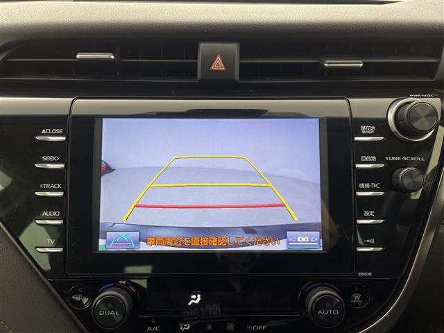 カムリ Ｇレザーパッケージ　純正８型ナビ　フルセグＴＶ　バックカメラ　ドラレコ　ビルトインＥＴＣ　レザーシート　シートヒーター　ＰＣＳ　ＬＤＡ　オートハイビーム　レーダークルーズ　コーナーセンサー　ＬＥＤ　スマートキー　禁煙車（4枚目）