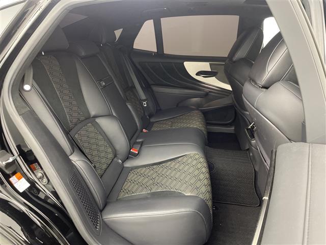 ＬＳ ＬＳ５００ｈ　Ｆスポーツ　４ＷＤ　ムーンルーフ　マークレビンソンプレミアムオーディオ　純正ナビ　全周囲カメラ　ビルトインＥＴＣ２．０　パワーバッグドア　デジタルインナーミラー　シートヒーター　ベンチレーション　ＬＥＤ　禁煙車（36枚目）