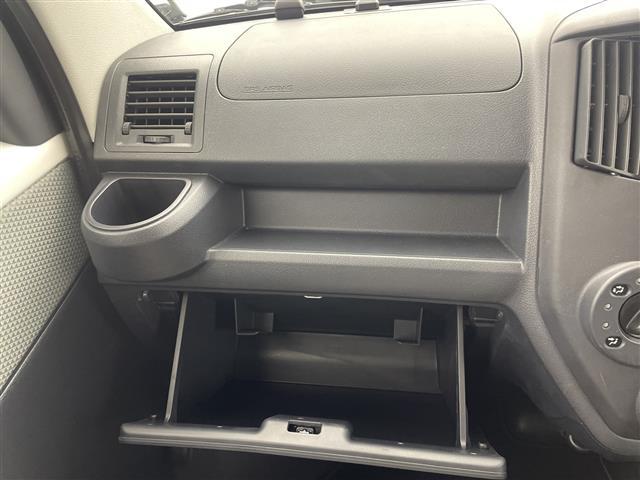 タウンエースバン ＧＬ　ベッドキット　純正ナビ　フルセグＴＶ　バックカメラ　ミラー型ドラレコ　ＥＴＣ　衝突被害軽減システム　ＬＥＤヘッドライト　オートライト　電格ミラー　シートカバー　キーレス　アイドリングストップ　禁煙車（21枚目）