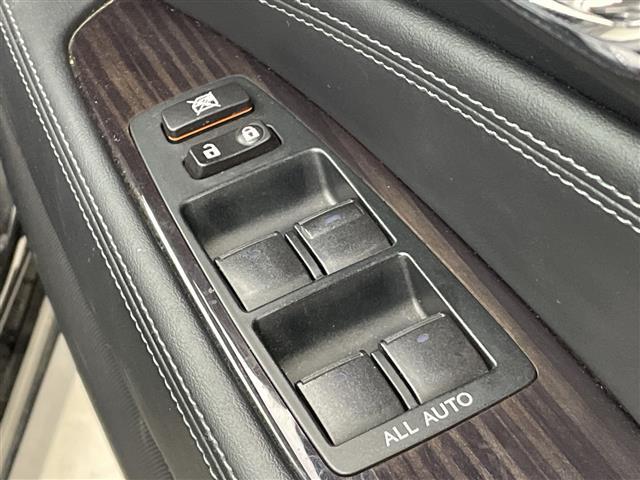 ＬＳ ＬＳ６００ｈ　バージョンＣ　Ｉパッケージ　ムーンルーフ　三眼ＬＥＤヘッドライト　純正１２．３型ナビ　バックカメラ　ＥＴＣ２．０　レザーシート　シートヒーター　シートベンチレーション　ポジションメモリー　リア電動サンシェード　電動コーナーポール（27枚目）