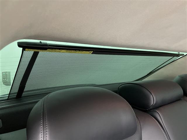 ＬＳ ＬＳ６００ｈ　バージョンＣ　Ｉパッケージ　ムーンルーフ　三眼ＬＥＤヘッドライト　純正１２．３型ナビ　バックカメラ　ＥＴＣ２．０　レザーシート　シートヒーター　シートベンチレーション　ポジションメモリー　リア電動サンシェード　電動コーナーポール（32枚目）